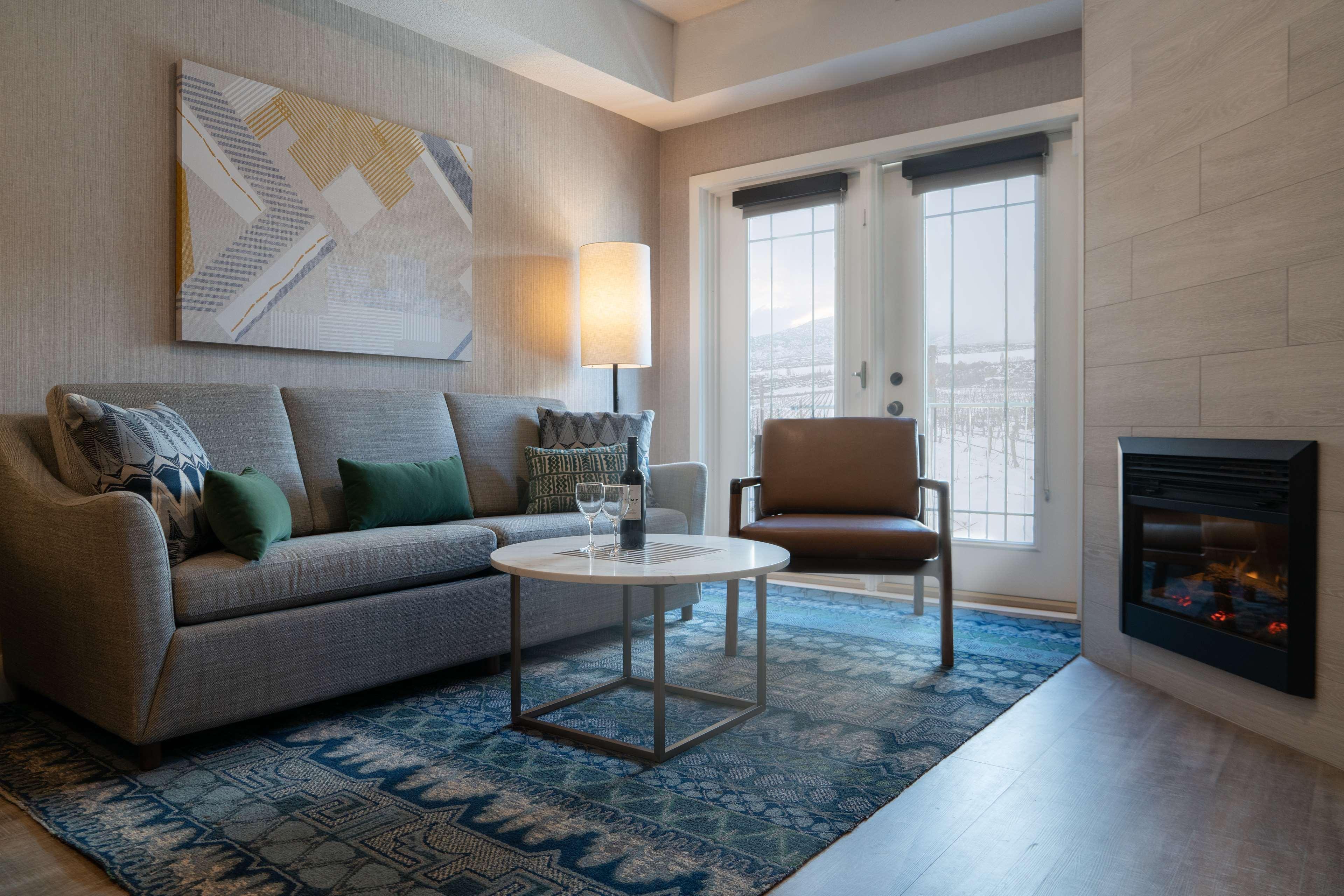Hotel Spirit Ridge, In The Unbound Collection By Hyatt à Osoyoos Extérieur photo